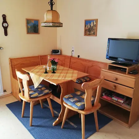 Gaestehaus Zur Bruecke Apartment